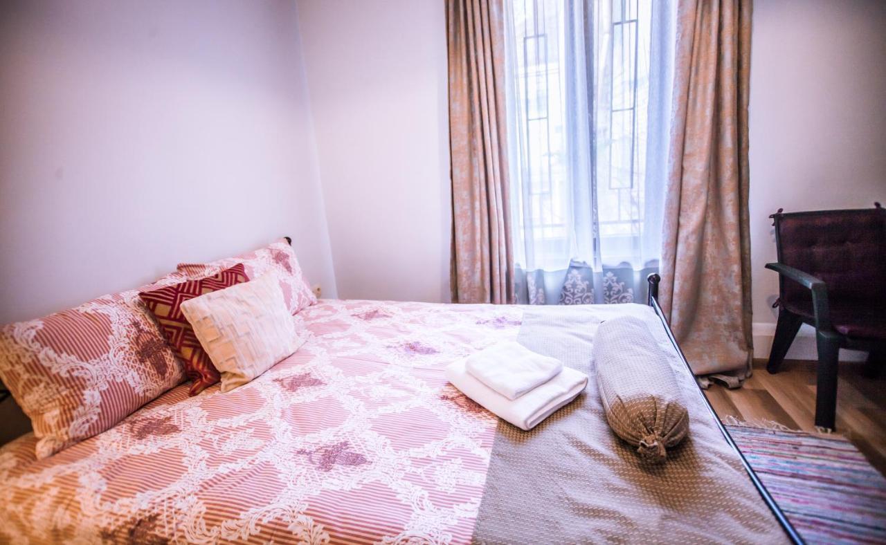 Home 12 Тбилиси Екстериор снимка